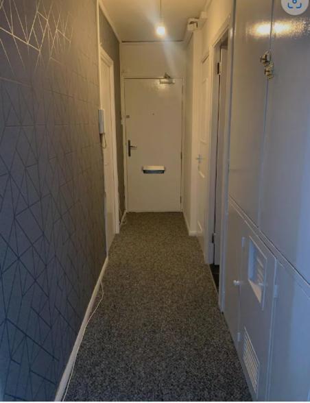 Spacious,1 Bed, Balcony, Southwark Londra